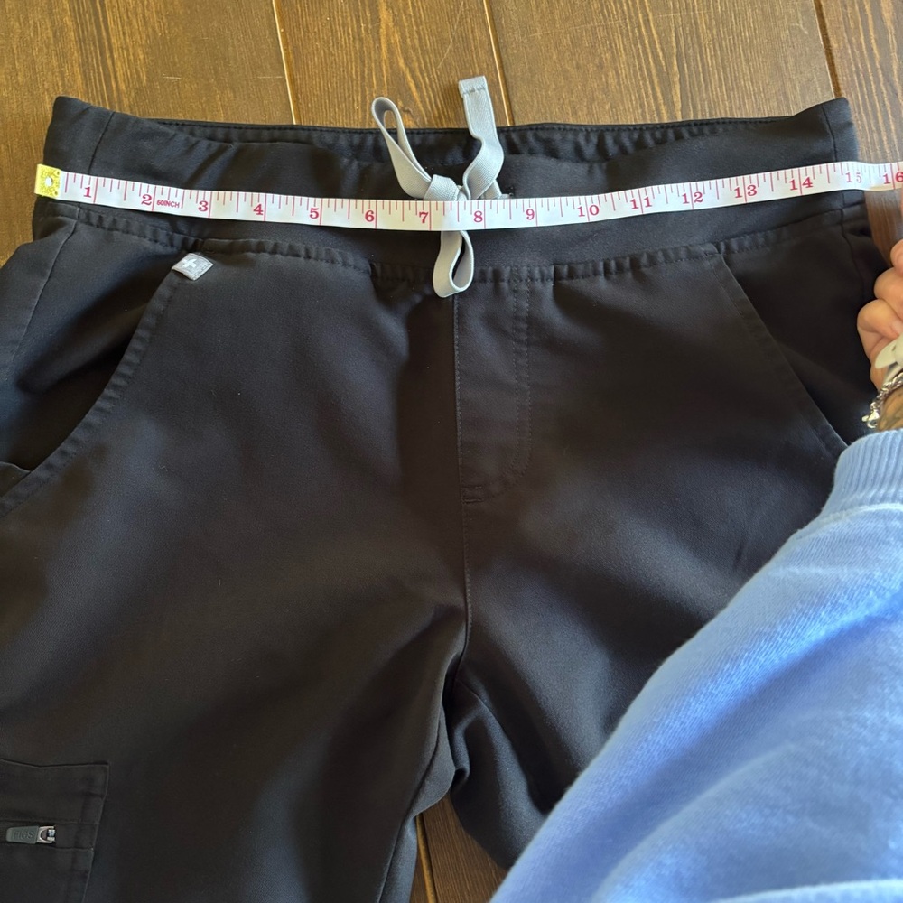 FIGS Zamora Jogger Scrub Pants Black Small Petite S/P Classic Fit 6-Pocket - Picture 11 of 12